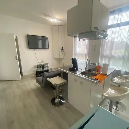 Laviva 1er Apartman Calais