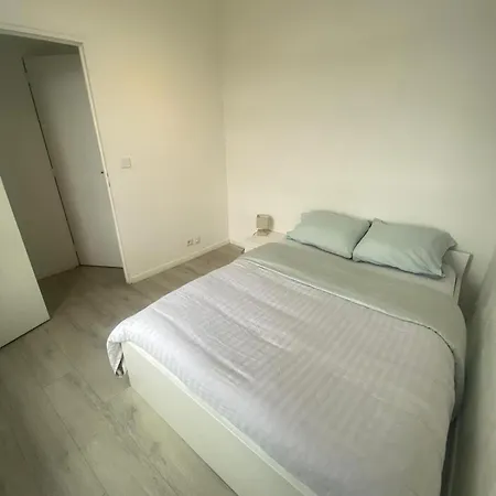 Laviva 1er * Calais